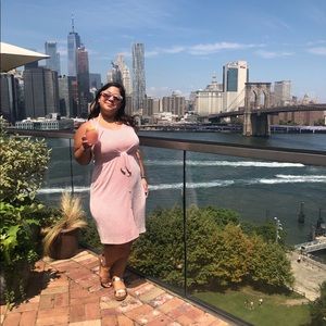 Meet your Posher, Laura e